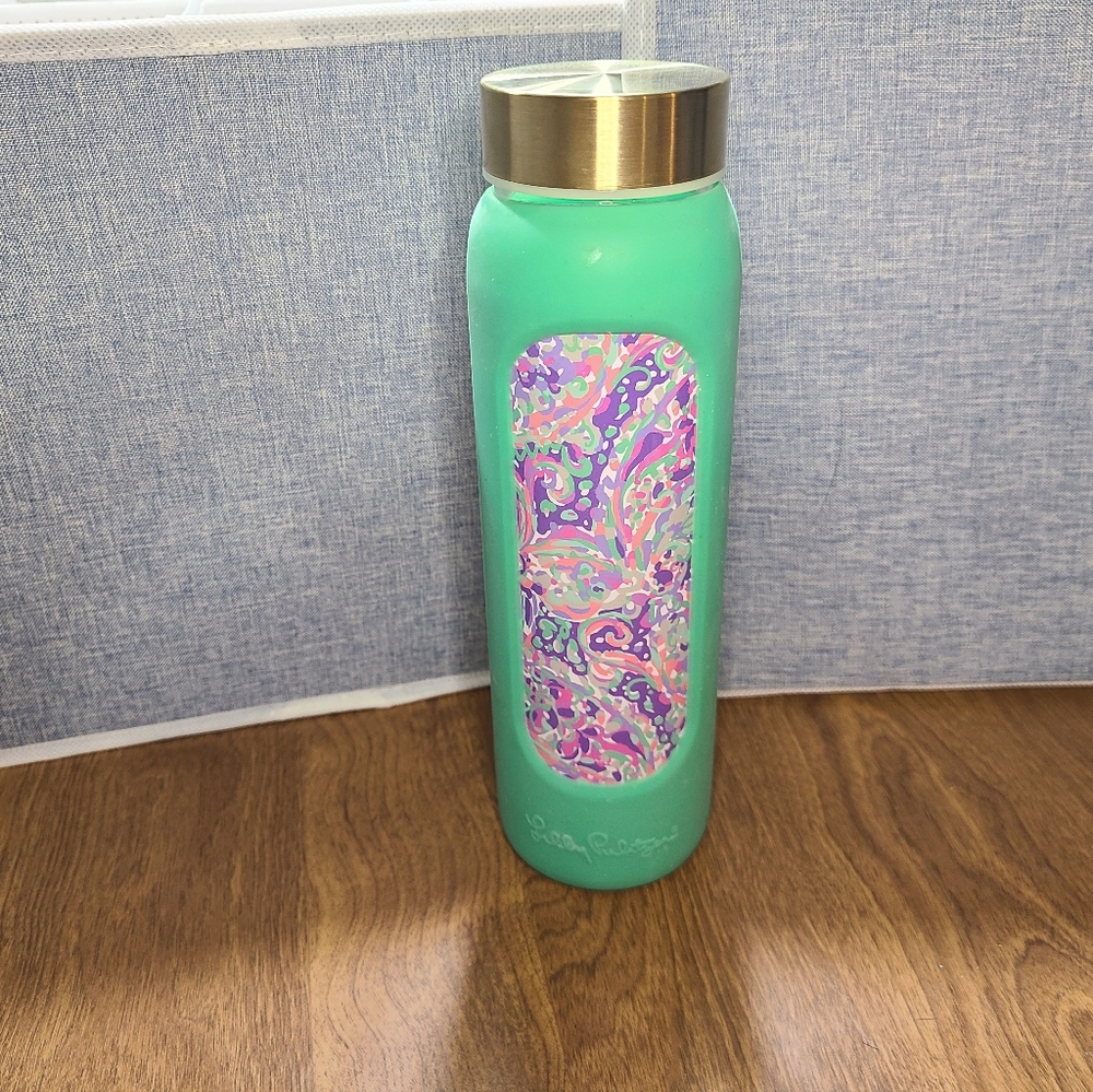 Lilly Pulitzer Glass Reusable Water Bottle with silicone sleeve in La Playa